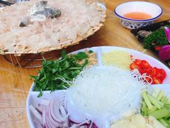 -官塘陈记鱼生·潮汕砂锅粥·牛肉火锅(潮枫路总店)