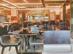 -大中华希尔顿酒店-念自助餐·嗨啤·小龙虾
