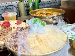 -毛肚向右·川渝毛肚王(经开永旺店)