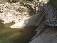 -黑龙潭风景区