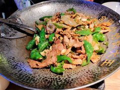 -费大厨辣椒炒肉(吉联MALL店)