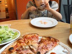 -城市大道红炉披萨烘焙坊