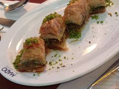-MADO冰淇淋咖啡馆(淘金店)