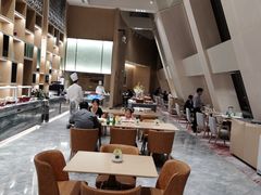 -上海世茂皇家艾美酒店