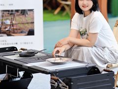 -深圳国际会展中心希尔顿酒店(前海华发冰雪世界店)