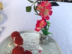 杨梅鳕鱼球-柳莺湖上·湖景餐厅·江南菜(西湖店)