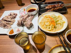 -贯贯吉·清真餐厅(浙江中路店)