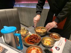 -草家酱蟹炭火烤肉店(珲春南路二店)