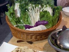 -陈大锅·岳阳鱼馆·地道岳阳菜(美食街店)