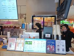 -霸王茶姬(上海静安大悦城店)