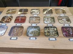 -1828王老吉·草本新茶(珠江新城地铁站店)