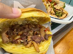 肉夹馍-魏家凉皮(雁塔路店)