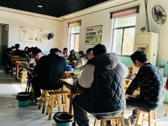 -虹兴砂锅店