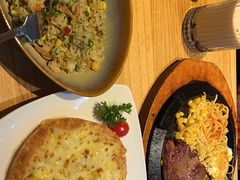 -菲滋意式餐厅(银泰百货金华江南店)