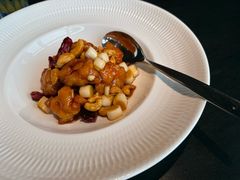 宫爆明虾球-喜悦烤鸭·新京菜(王府井店)