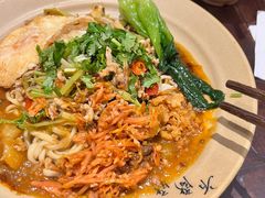 -方铲铲·成都板凳面(滨江银泰店)