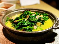 -穹六人间 people 6(岳阳路店)