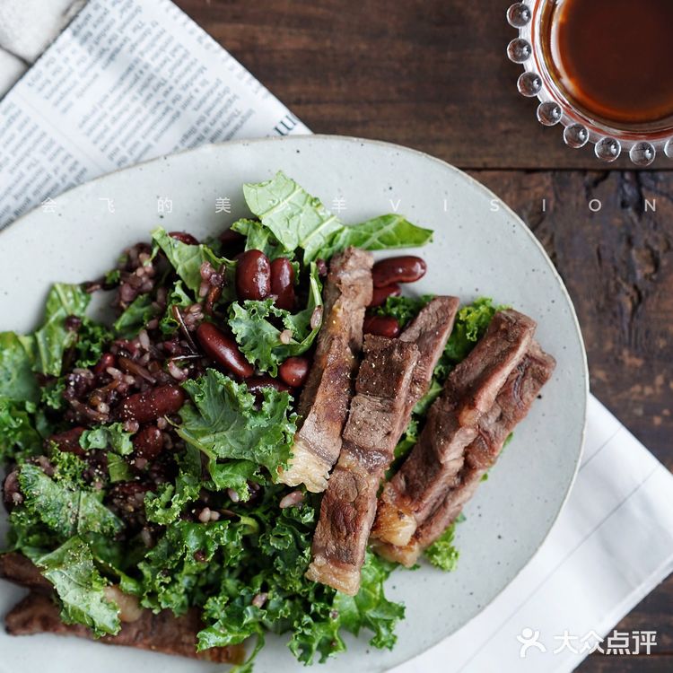 模仿了他家的牛肉能量碗。做法