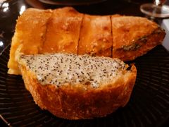 黑松露鱼子酱面包-Let's Taipei 非常烘焙(太古里店)