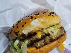 金尊肉酱安格斯厚牛堡套餐-麦当劳(新闸路店)