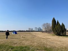 -山明水秀大饭店