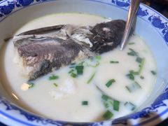 -南京金牛湖巨碗鱼头