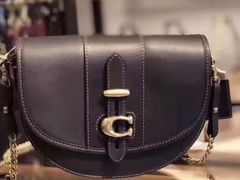 -COACH蔻驰(银泰店)