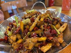 干锅牛蛙-让鸭脑壳飞(龙华店)