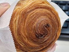 -VERIE BAKEHOUSE