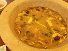 -菌乡缘·野生菌蒸汽鱼火锅(江边夜市店)