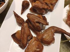-上海小南国(仲盛世界商城店)