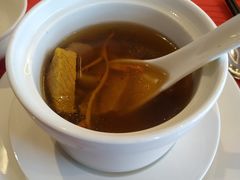 -大中华希尔顿酒店-念自助餐·嗨啤·小龙虾