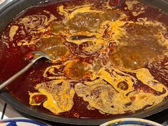 -旧街市鲜货老火锅(大光路店)