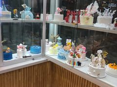 -焙丽拾光(麦凯乐直营店)