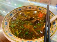 红烧牛肉面-金杨拉面王小吃面馆·牛三宝面·红烧牛肉粉