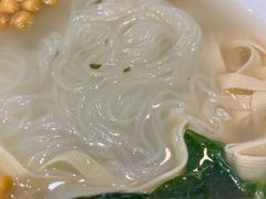 三鲜米线-五一饭店(唐都里店)