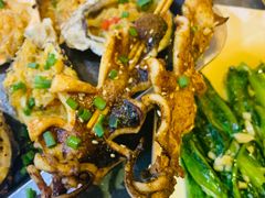 -覃记海鲜美食餐厅