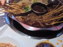 -佰人王串串香火锅(洋珠巷店)