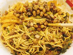 -黄兴南路步行商业街