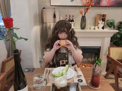 -Mark&Mars Restaurant