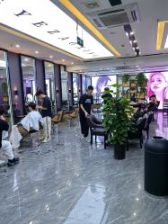 -藤野造型烫染·漂发