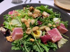 蓝鳍金枪鱼沙拉佐有机豆苗-Erman岩烧牛排(虹桥南丰城店)