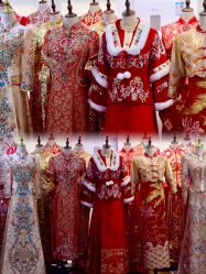 点击看大图 -曼青婚纱礼服馆