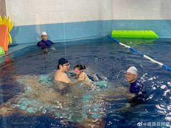 -蓝旗游泳·青训·亲子水域中心(方庄中心)