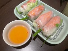 -大头虾越式风味餐厅(光明广场店)