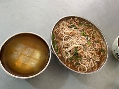 -正宗杨记普洱酸醋米线(总店)