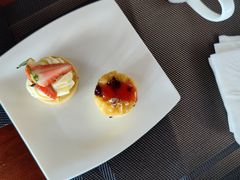 -三亚湾海居铂尔曼度假酒店