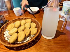 -唐师傅湘西名菜馆(武陵路店)