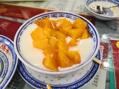 -赵记传承特色牛奶甜品(泉城广场店)