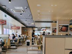 -海底捞火锅(珠影星光城夜宵主题店)